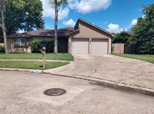 7314 Carvel Cir, Houston, TX 77072
