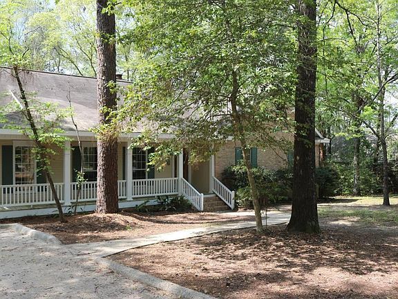 2nd image of 15 Leaf Ln