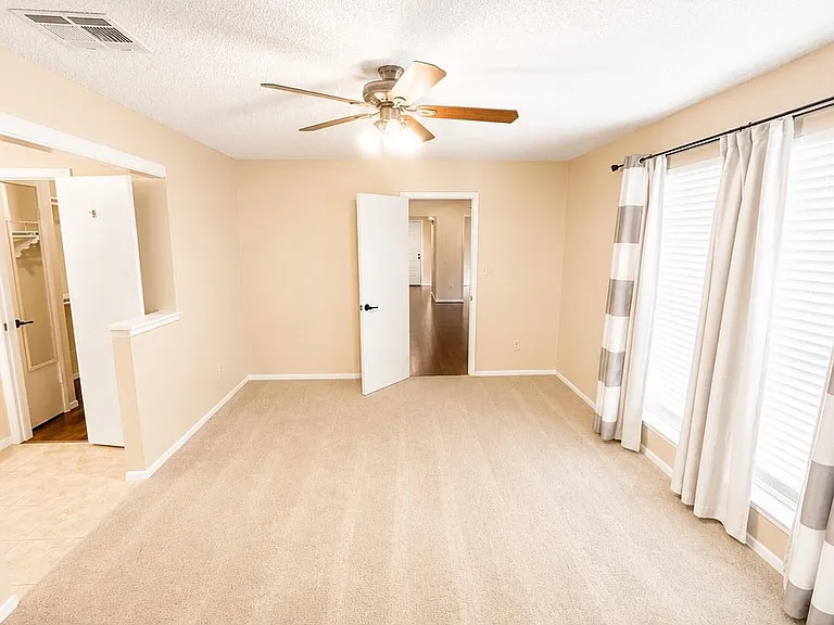 2239 Highland Hills Dr — Photo 18