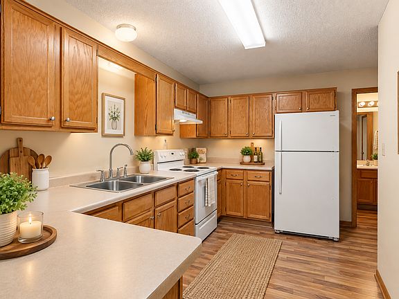 5th image of 7782 79th St S