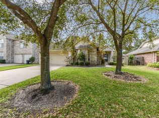 17515 Fairgrove Park Dr, Houston, TX 77095