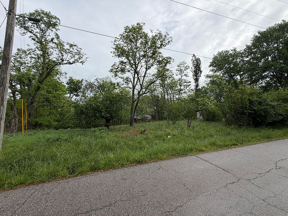 1st image of 2728 Pea Ridge Rd