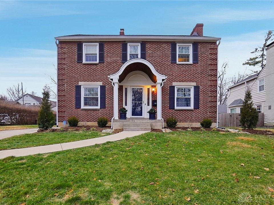 1st image of 525 Woodview Dr