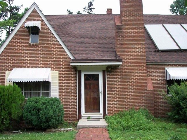 1st image of 817 Sherrilwood Dr