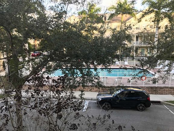 3rd image of 122 W Royal Palm Cir APT 103