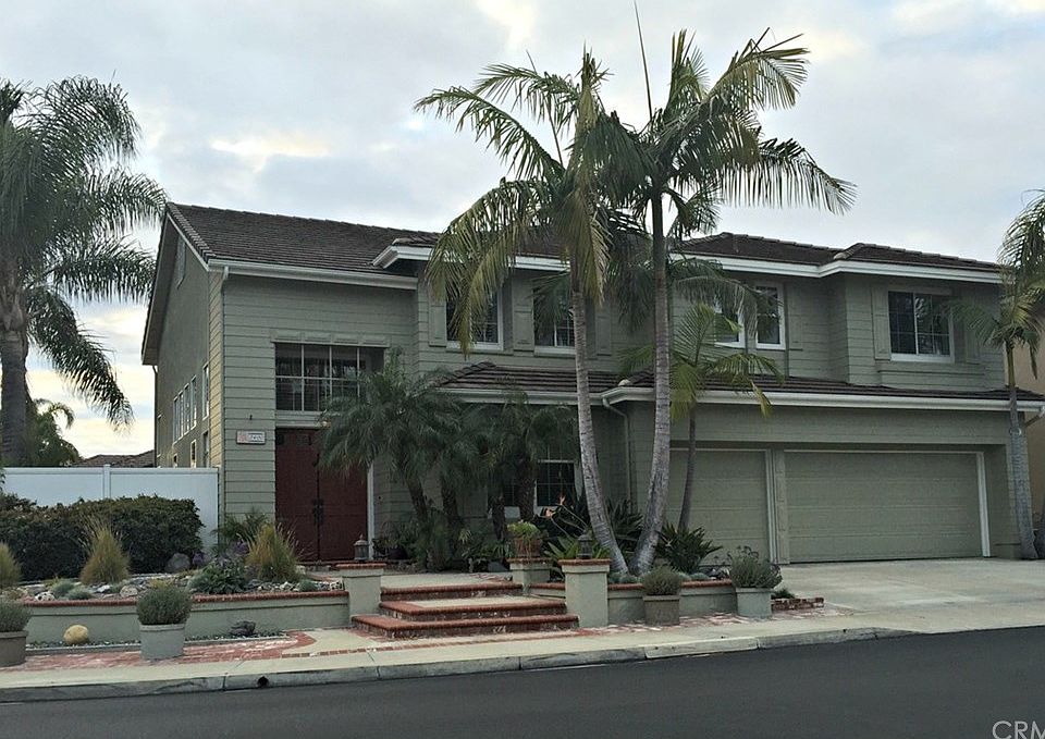 1st image of 2400 Calle Aquamarina