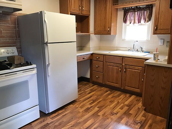 3rd image of 3545 N Finnell Ave