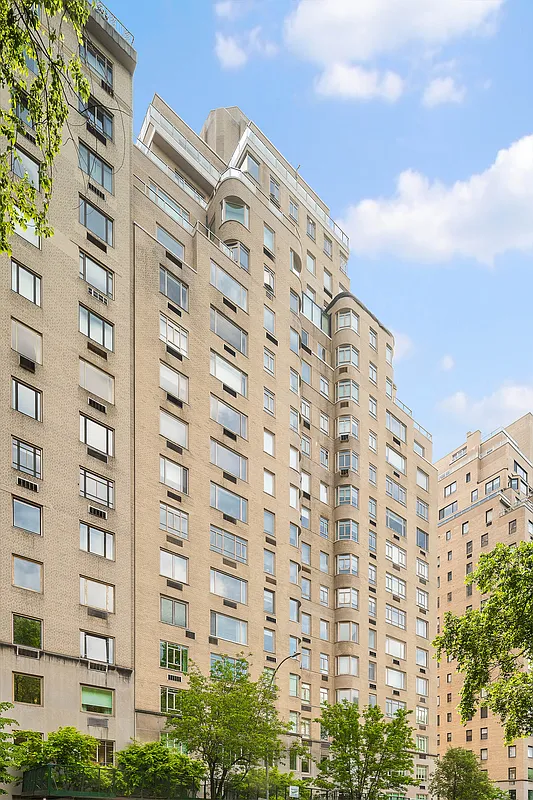 870 5th Avenue in Lenox Hill : Sales, Rentals, Floorplans