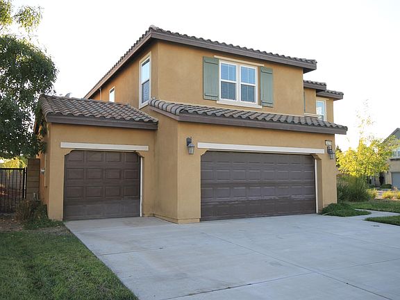 2nd image of 34379 Hillingdon Ct