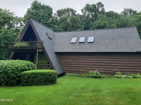 191 Locust St, Seward, PA 15954