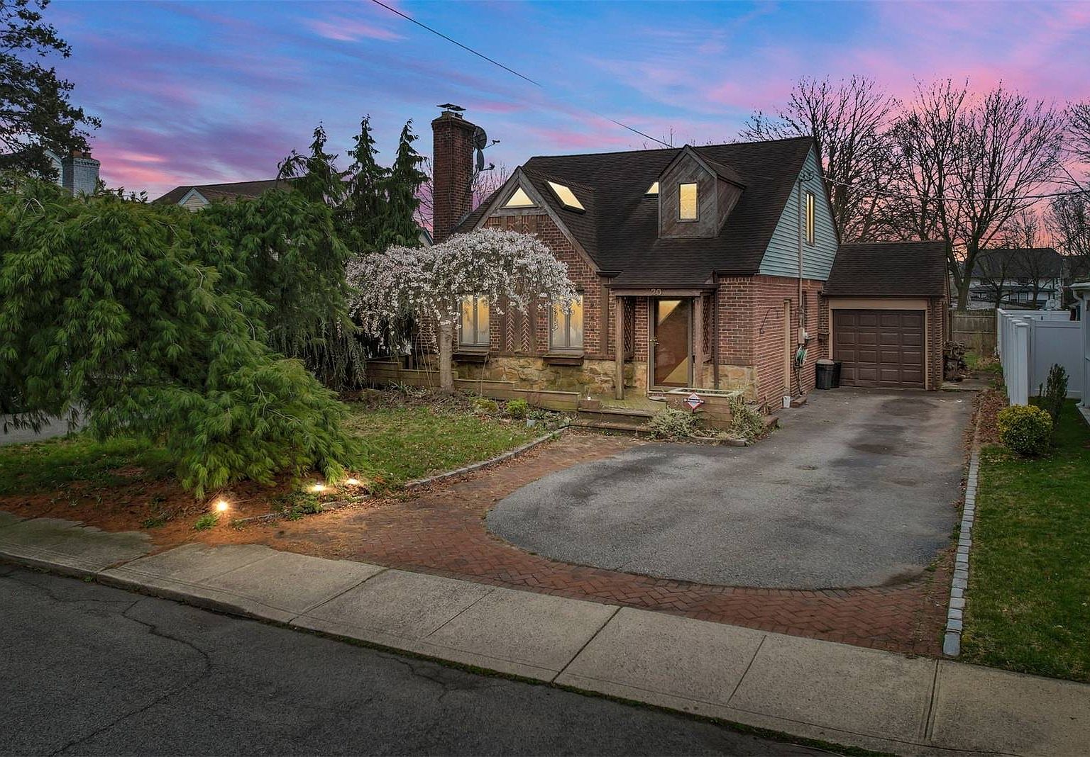 20 Herrick Drive, East Rockaway, NY 11518 Zillow