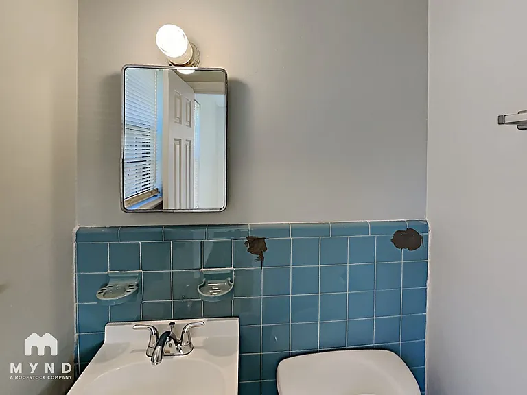 813 Westfield Dr — Photo 10