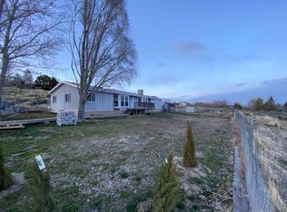 538 Spring Valley Pkwy, Spring Creek, NV 89815