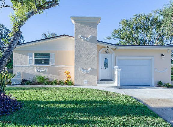 2nd image of 622 S Flamingo Dr