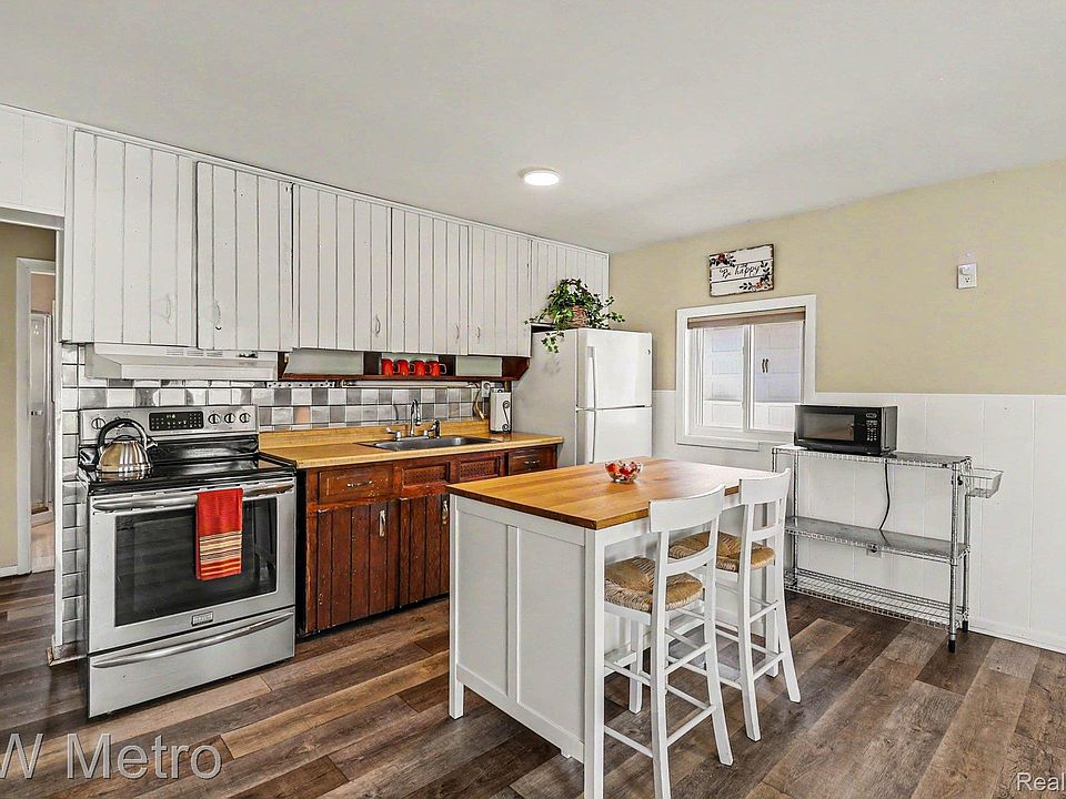 657 Dunleavy Dr, photo 10
