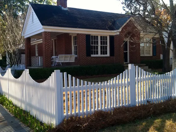1027 L Ave, Cayce, SC 29172