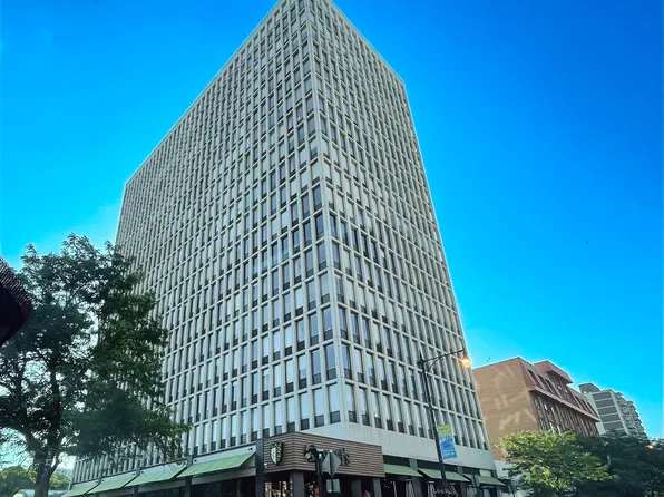 444 W Fullerton Pkwy APT 1503, Chicago, IL 60614