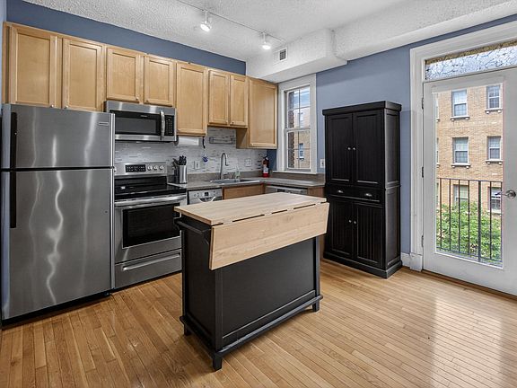 4th image of 1401 Columbia Rd NW APT 319