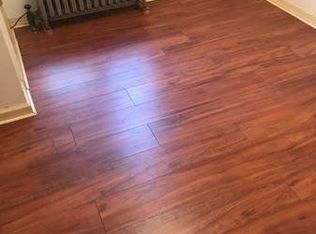 42 Lincoln Ave APT 1, Brooklyn, NY 11208