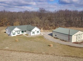 32944 Delhi Rd, Brighton, IL 62012