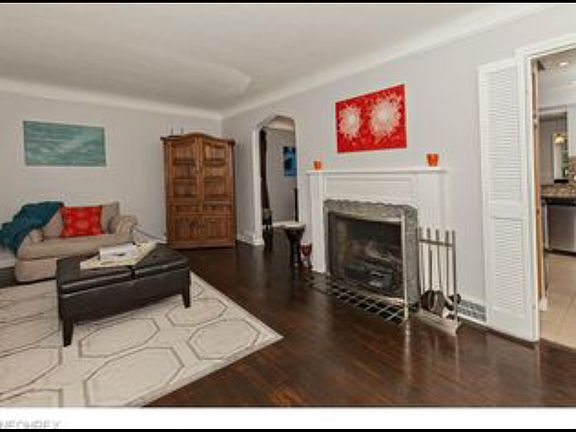2nd image of 3806 Westwood Rd
