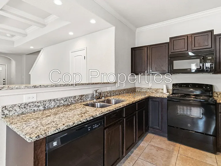 6011 Jax Way #104 — Photo 15