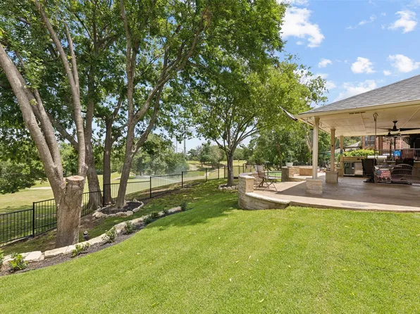 5826 Firecrest Dr, Garland, TX 75044