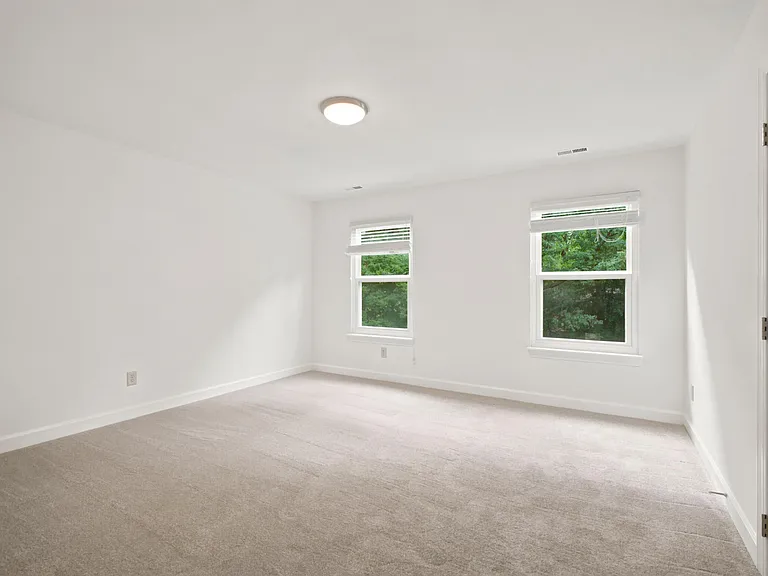 4300 Hickory Ridge Dr — Photo 32