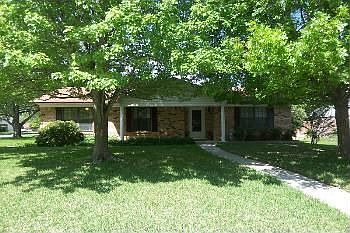 1st image of 103 Forest Cir