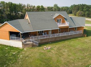 870 36th Ave NW, Coleharbor, ND 58531