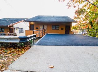 65 Sands Point Rd #A, Port Washington, NY 11050