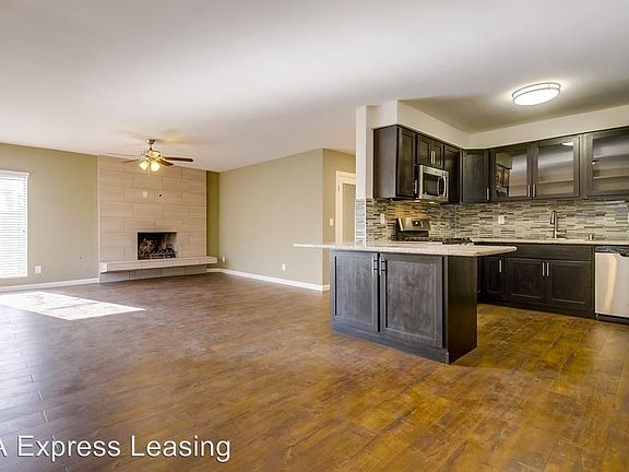 3rd image of 501 Marlborough Ave APT 101