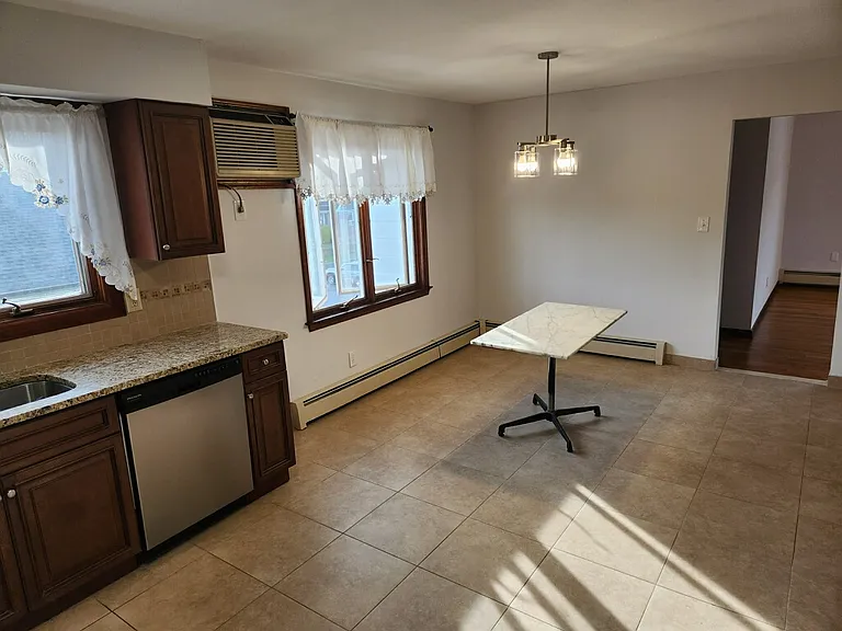 212 Falmouth Ave #2 — Photo 6