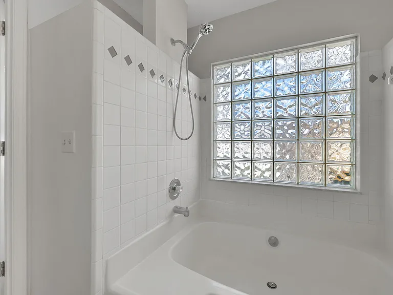 4795 Wandering Pines Trl S — Photo 7