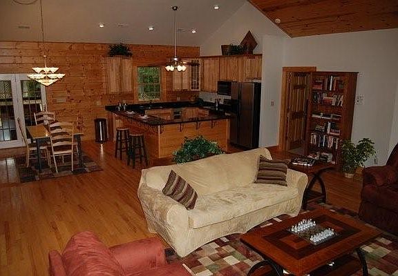 Great Room to Kitchen