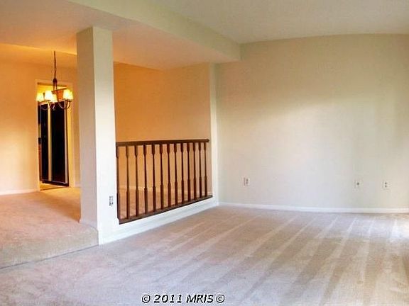 5th image of 2911C S Woodley St #3