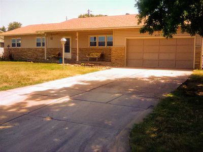 4717 E Pembrook Ln, Wichita, KS, 67220