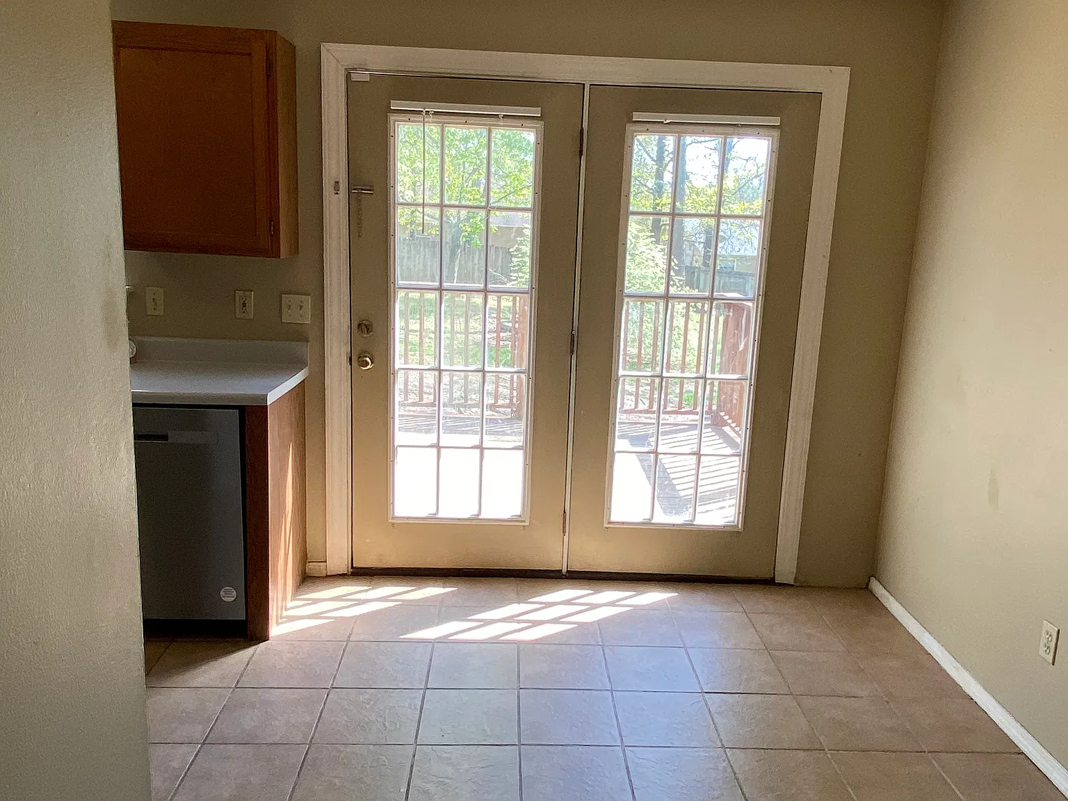 1500 Calgary Cove — Photo 4