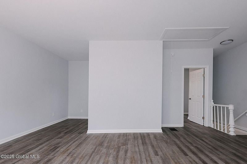 2nd image of 5 Cuyler Street