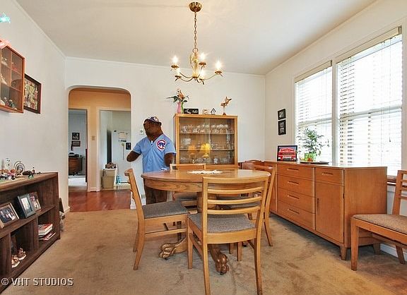 4th image of 1694 Ash St