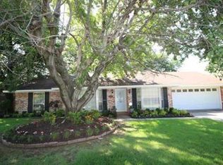 2519 Riviera Cir, Fort Smith, AR 72903