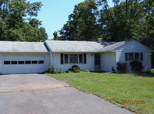 88 Cedar Grove Rd, Branchburg, NJ 08876