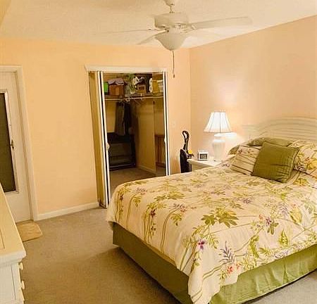 3rd image of 124 Shore Ct APT 201