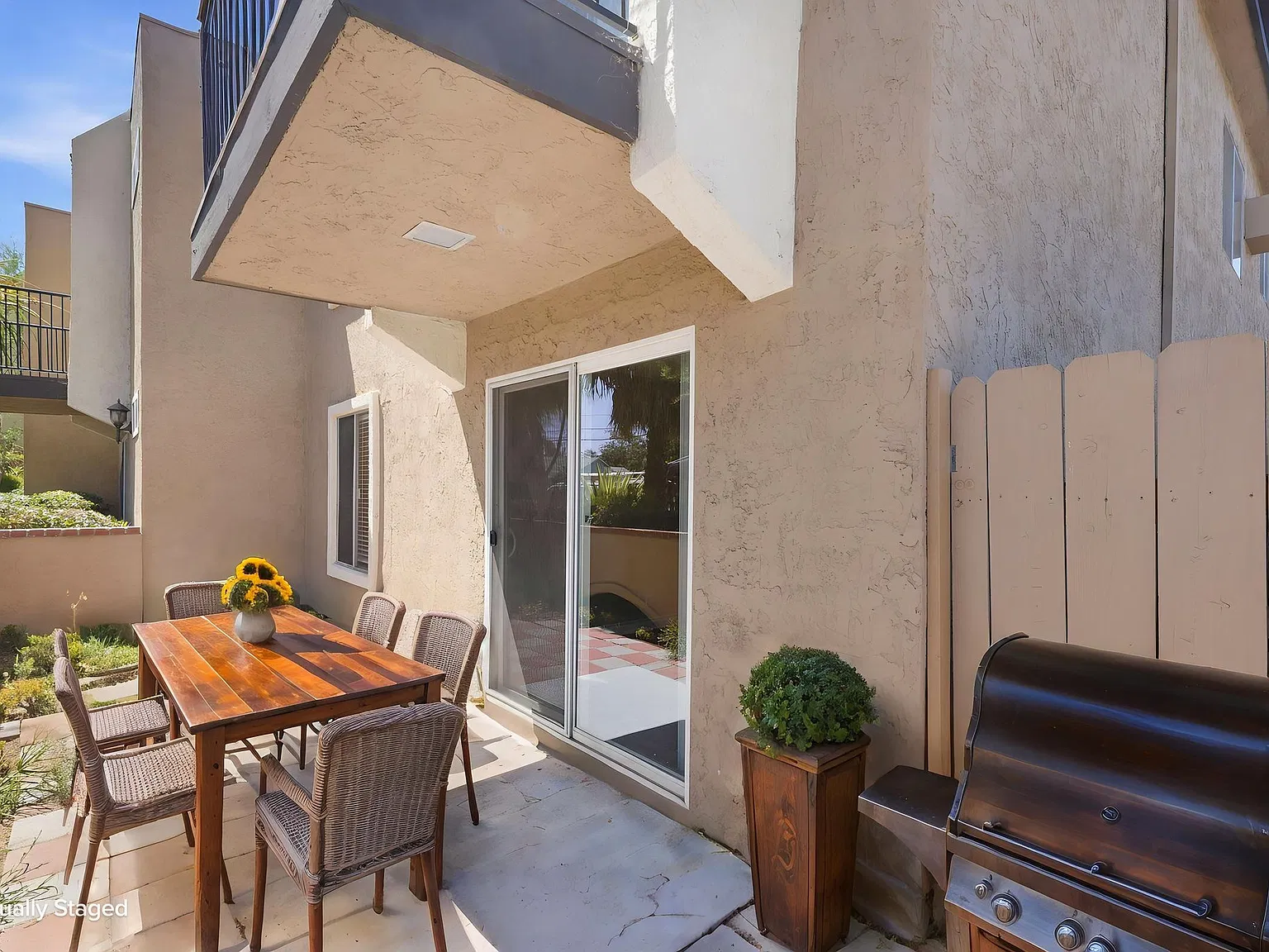 2 bed, 1.5 bath, 1000 sqft, $2,590 — Photo 4