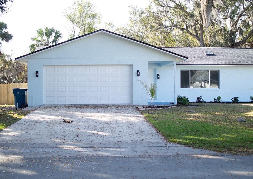 1st image of 168 N Cory Dr
