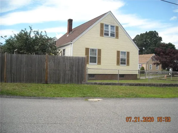 141 Clark St, Cumberland, RI 02864