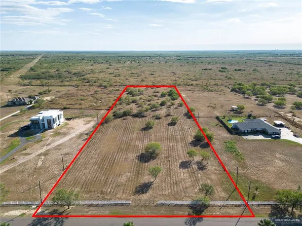 21125 Buck Fawn Dr, Edinburg, TX 78542
