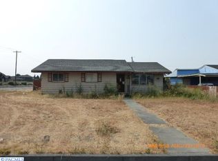 1366 E Hemlock St, Othello, WA 99344