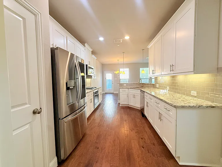 6300 Hermosa Dr — Photo 16