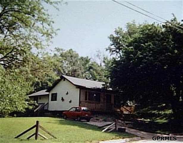 1st image of 420 SE Whitman Ave